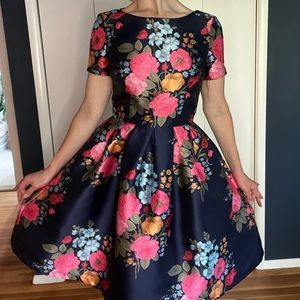 ModCloth Chi Chi London Floral Party Dress size 8 (UK 12)
